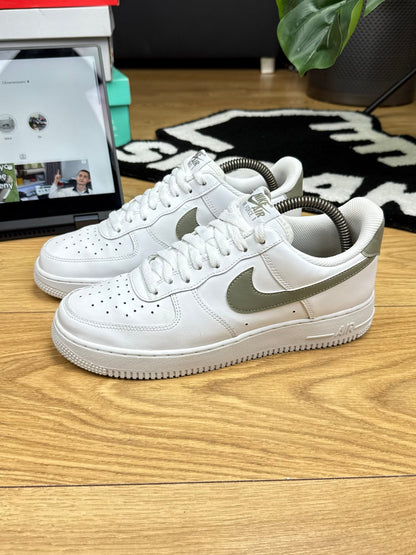 Nike Air Force 1 Low (42)