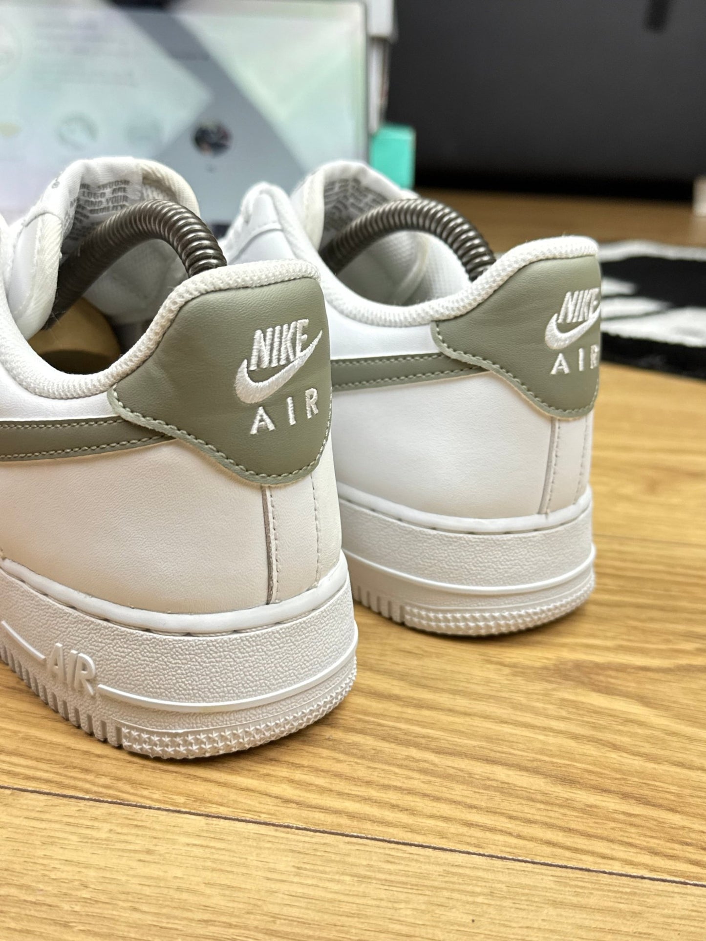 Nike Air Force 1 Low (42)