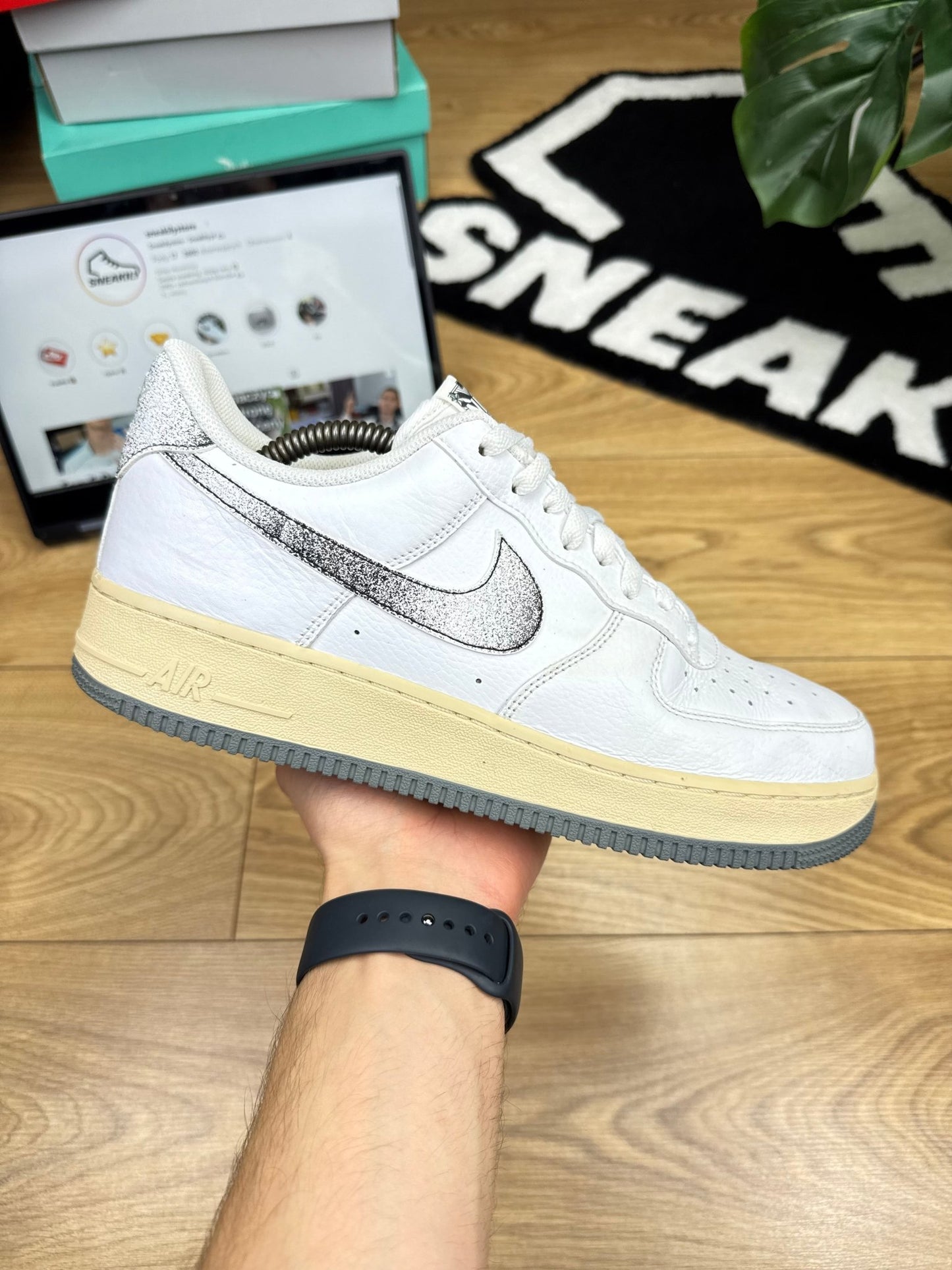 Nike Air Force 1 Low (44)