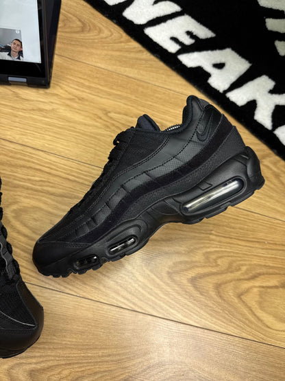 Nike Air Max 95 (44)