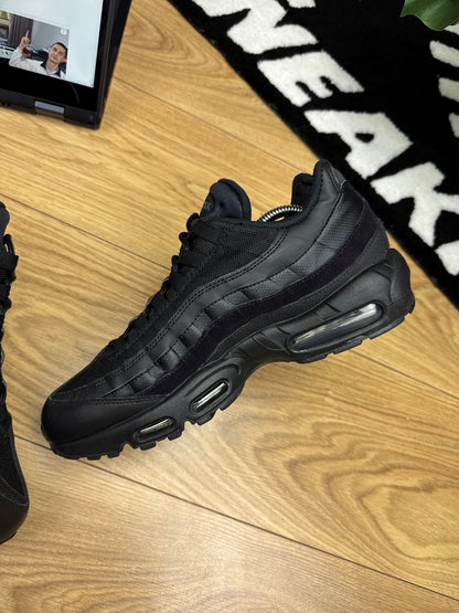 Nike Air Max 95 (44)