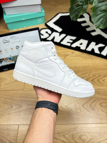 Nike Air Jordan 1 Mid (43)