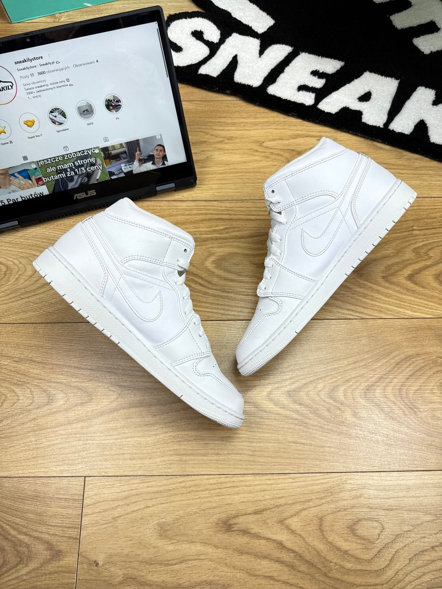Nike Air Jordan 1 Mid (43)