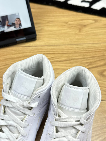 Nike Air Jordan 1 Mid (43)