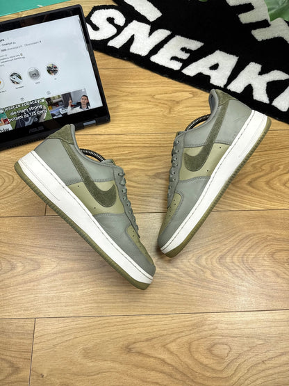 Nike Air Force 1 Low (44.5)