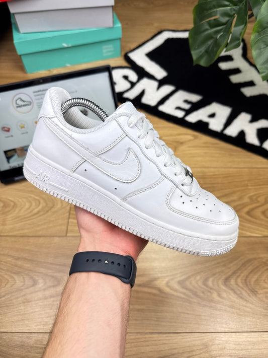 Nike Air Force 1 Low (38.5)