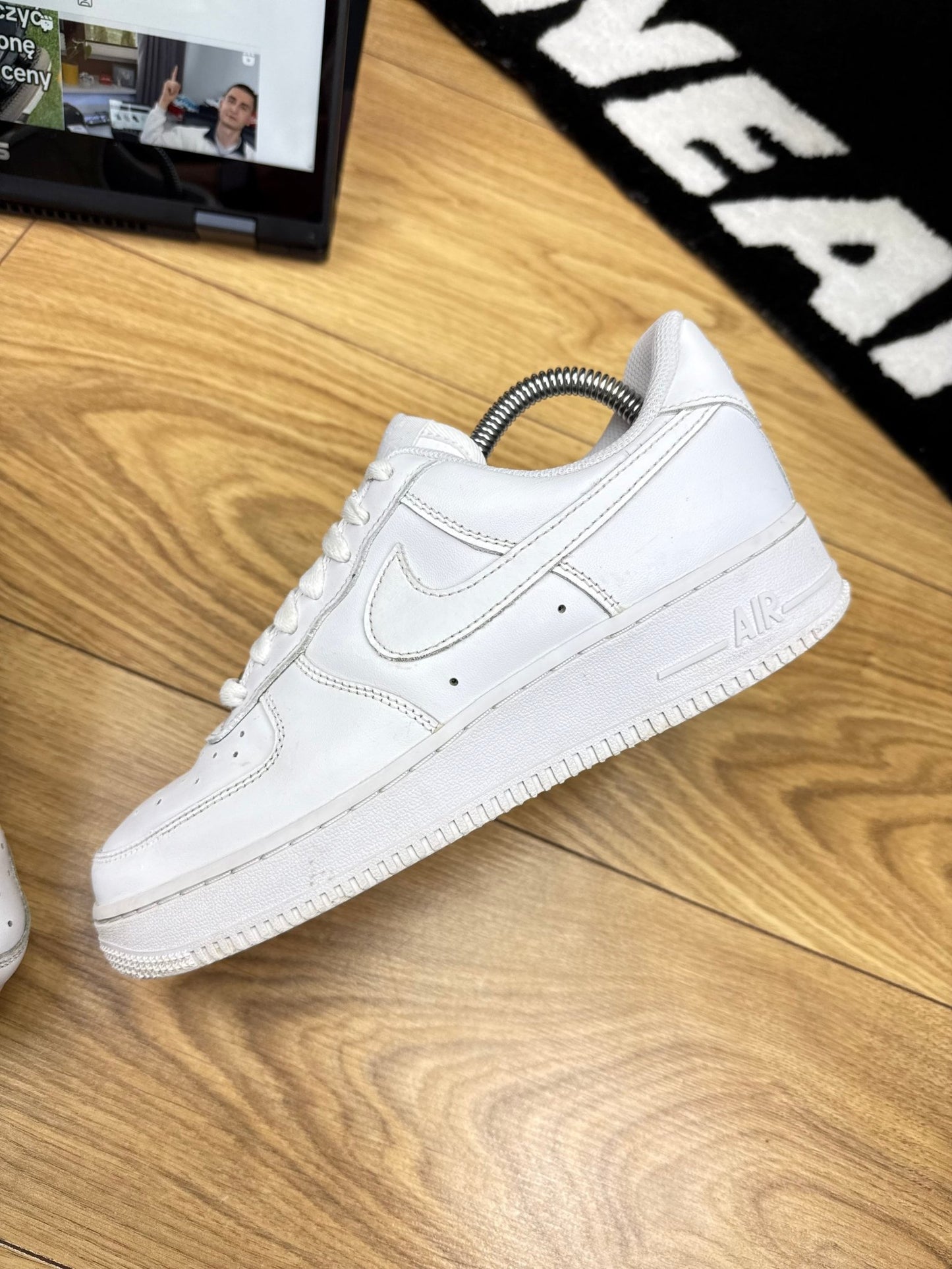 Nike Air Force 1 Low (38.5)