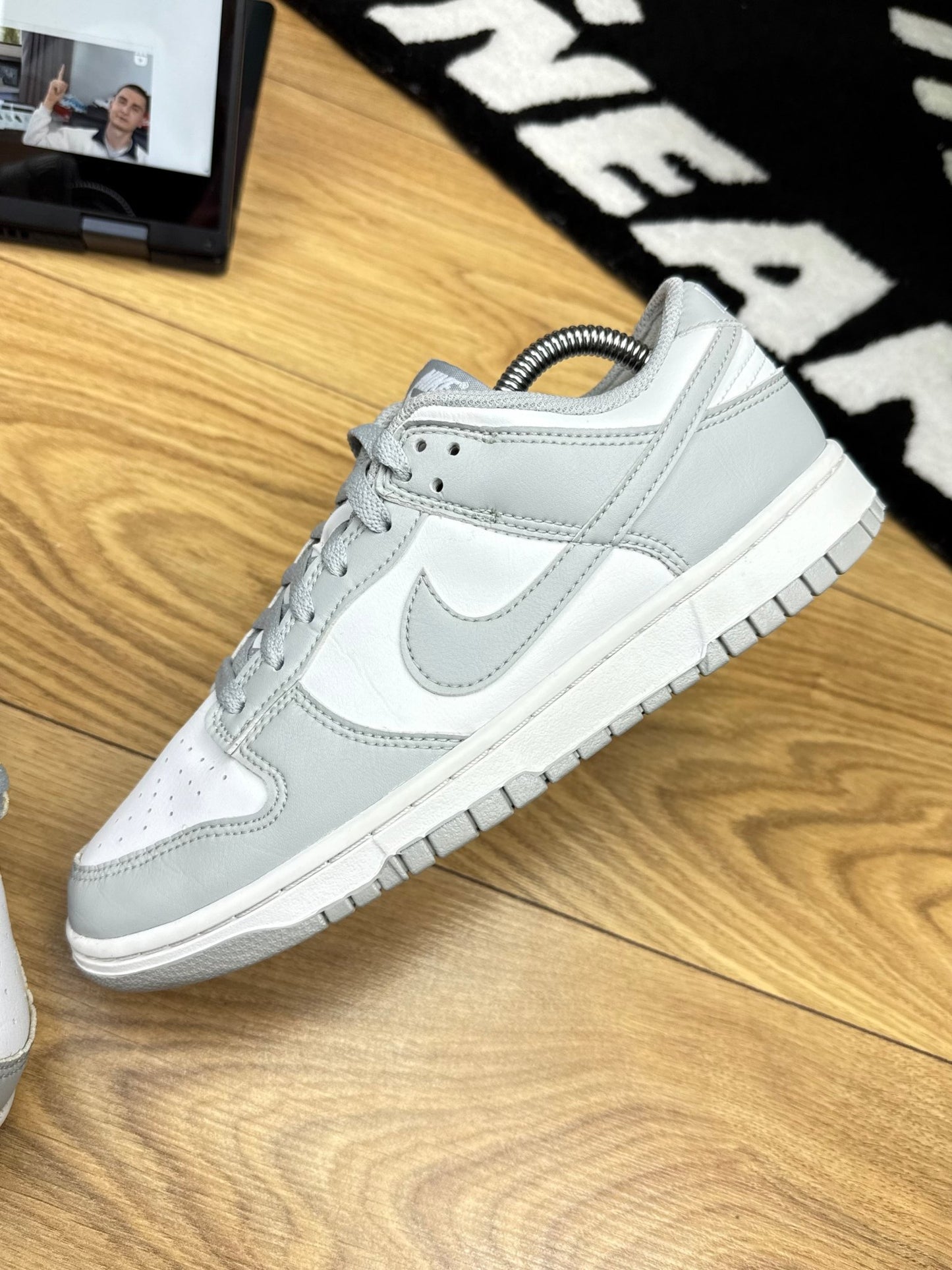 Nike Dunk Low (40.5)