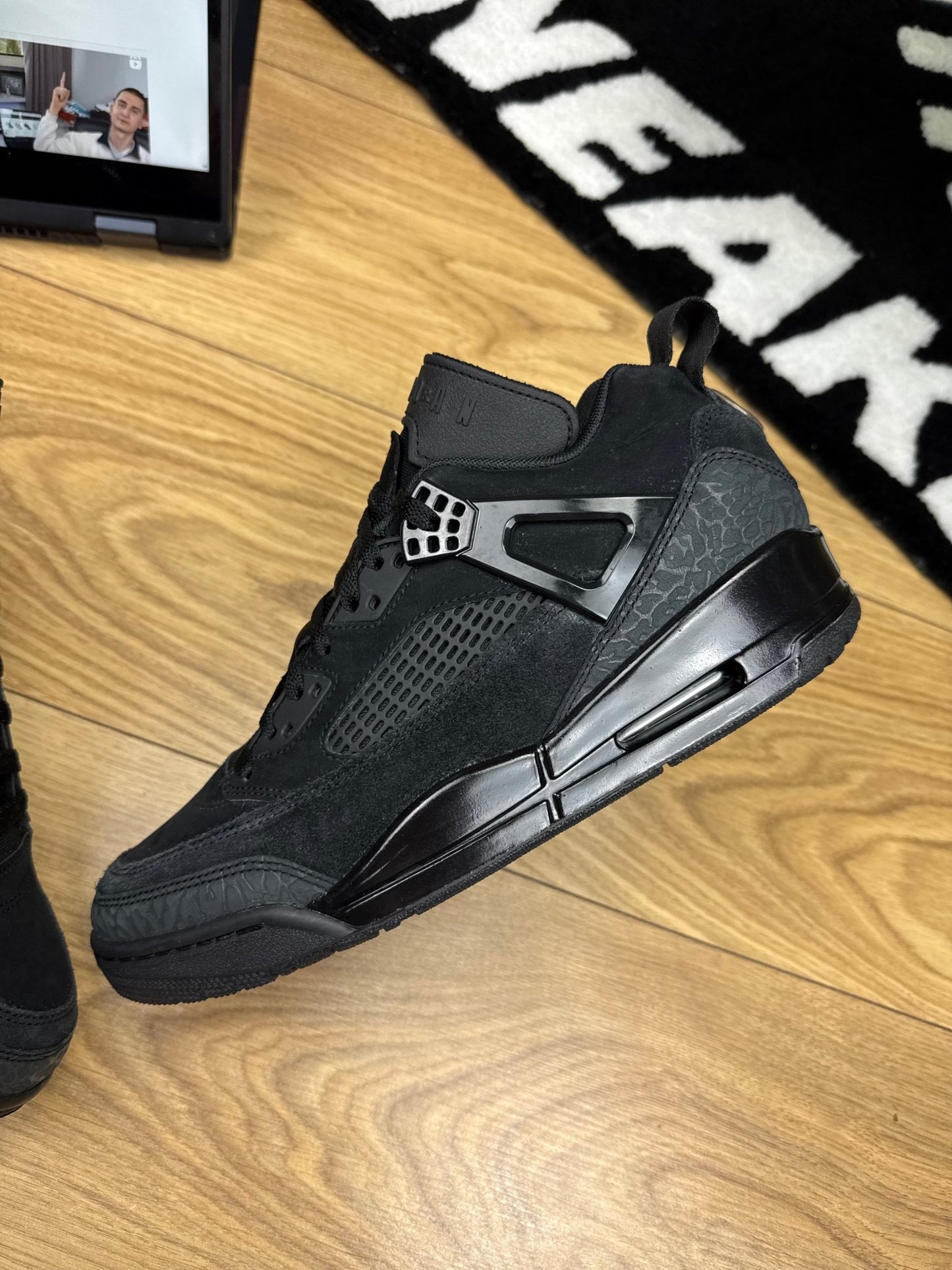 Nike Air Jordan Spizike Low (42)