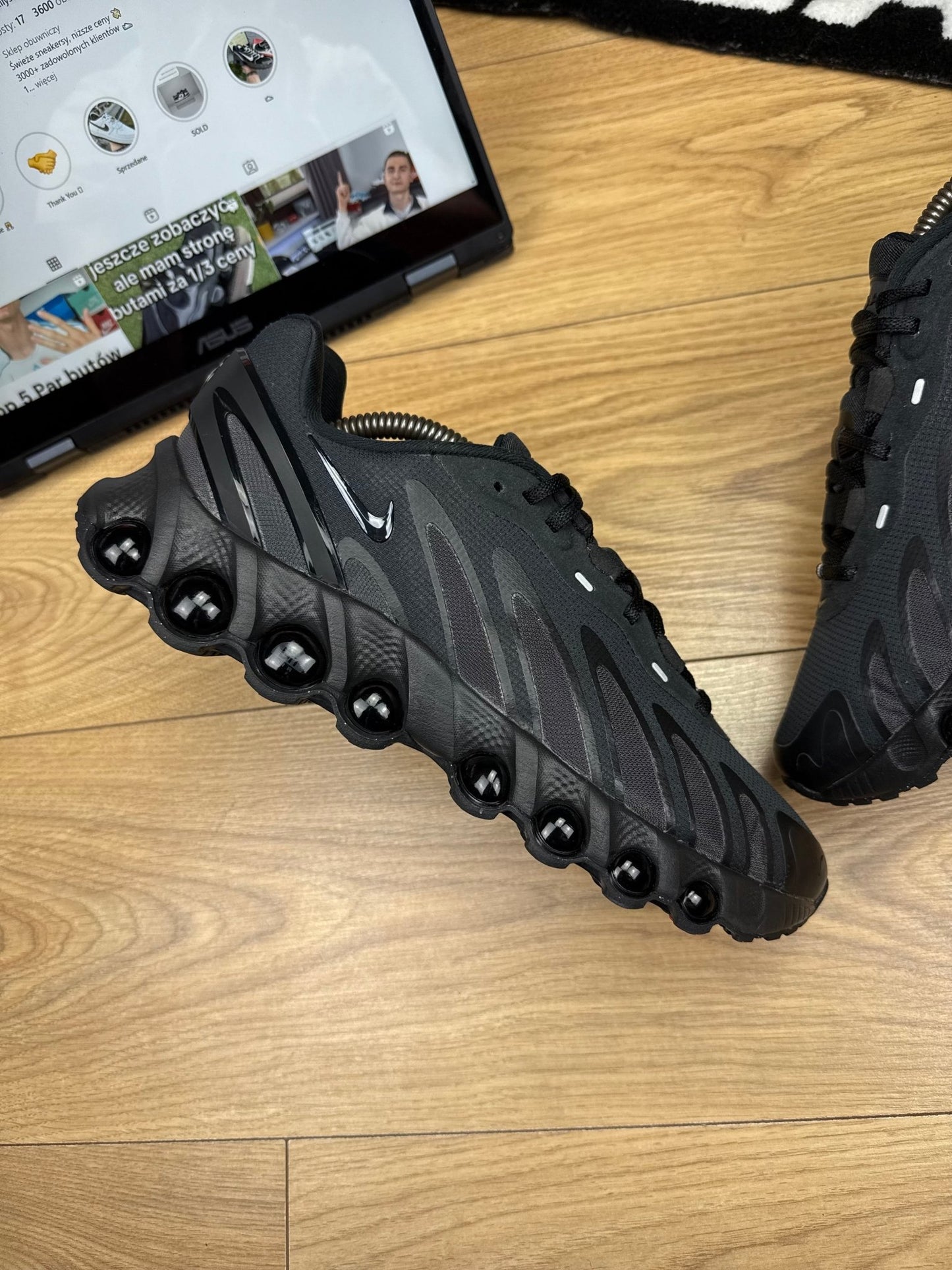 Nike Air Max DN8 (44)