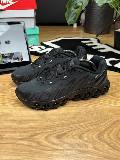 Nike Air Max DN8 (44)