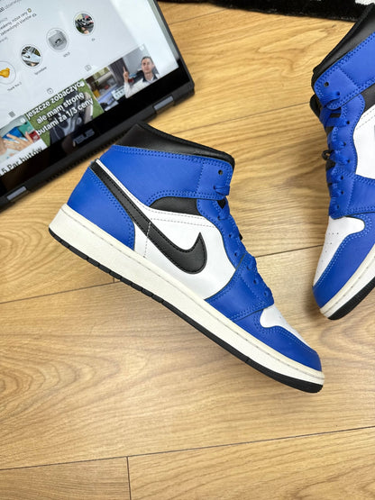Nike Air Jordan 1 Mid (42.5)