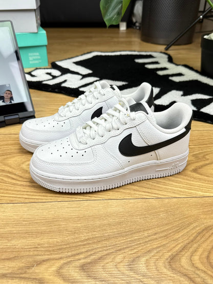 Nike Air Force 1 Low (37.5)