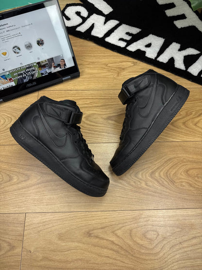 Nike Air Force 1 Mid (42.5)