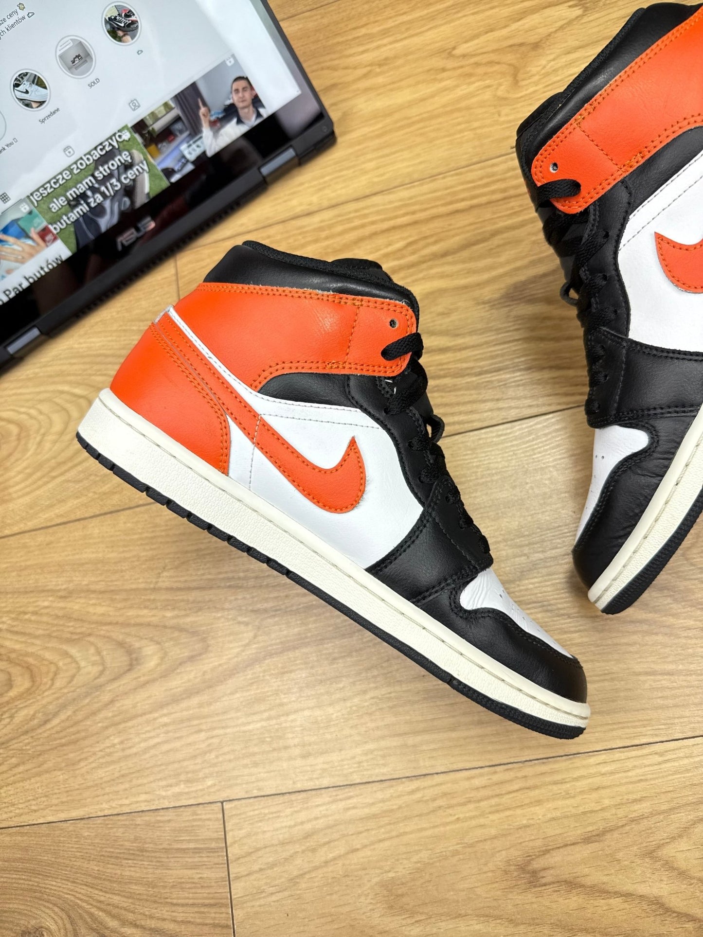 Nike Air Jordan 1 Mid (42)