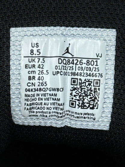 Nike Air Jordan 1 Mid (42)