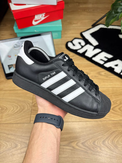 Adidas Superstar (40)