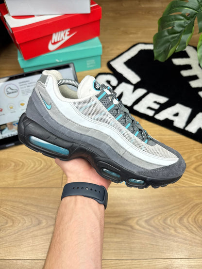 Nike Air Max 95 (42.5)