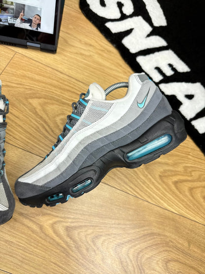 Nike Air Max 95 (42.5)