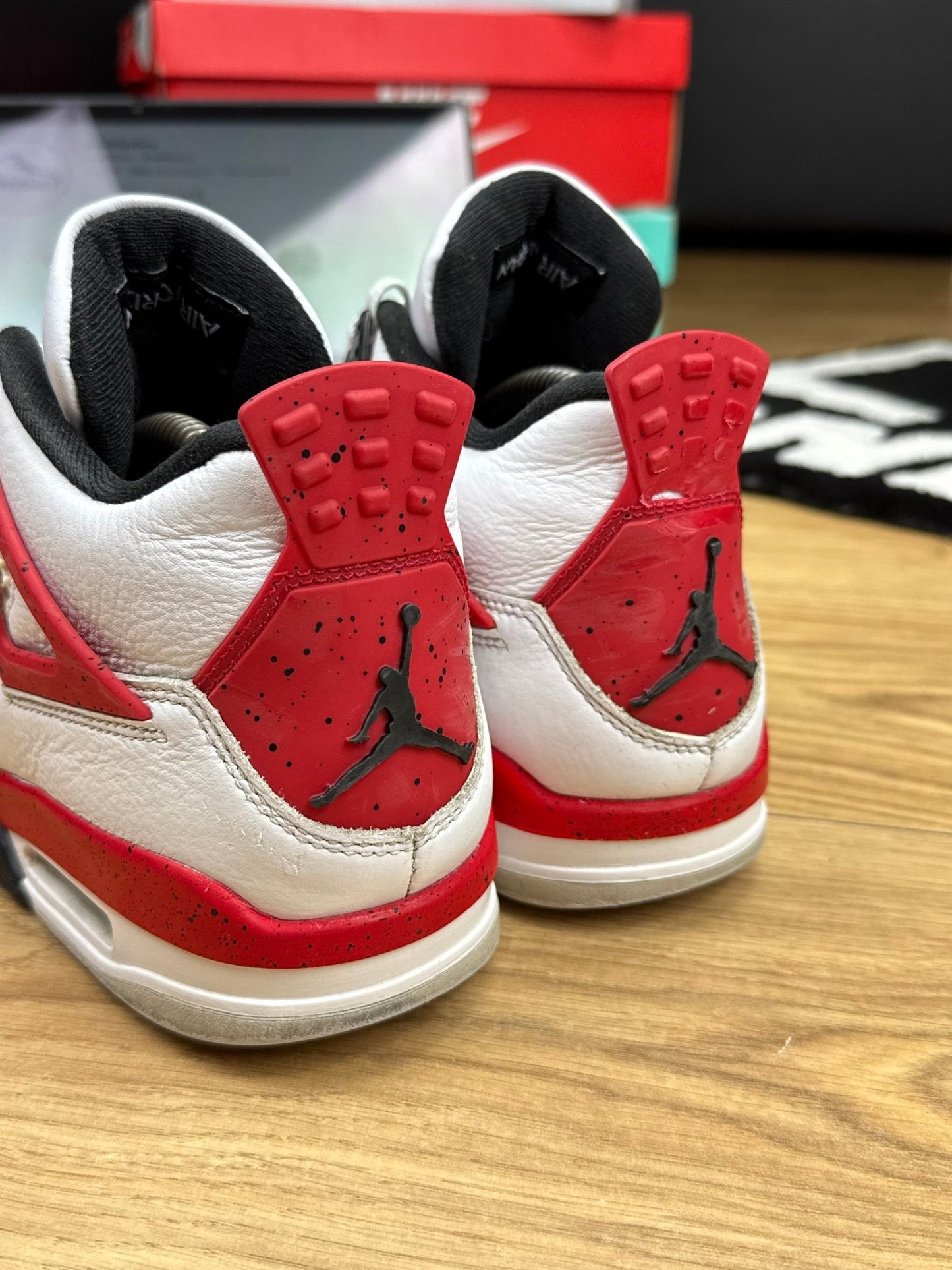 Nike Air Jordan 4 (42)