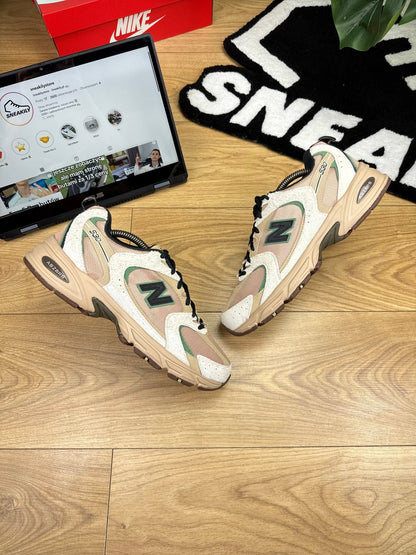 New Balance 530 (44)