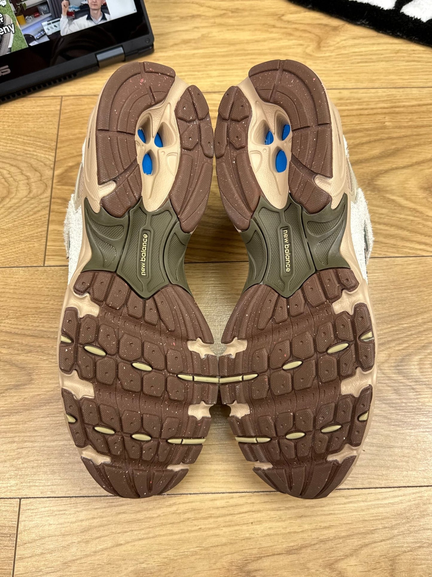 New Balance 530 (44)