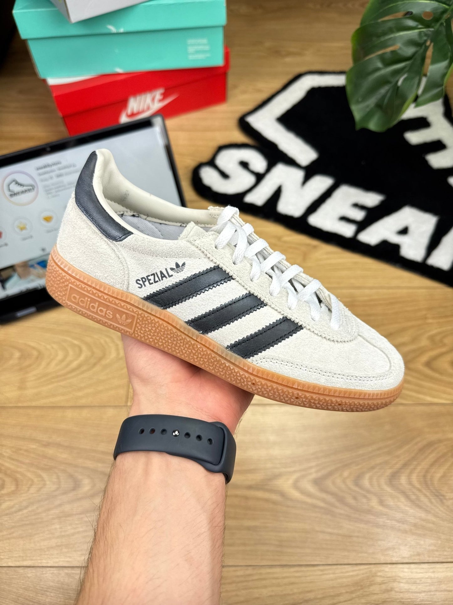 Adidas Spezial (36)