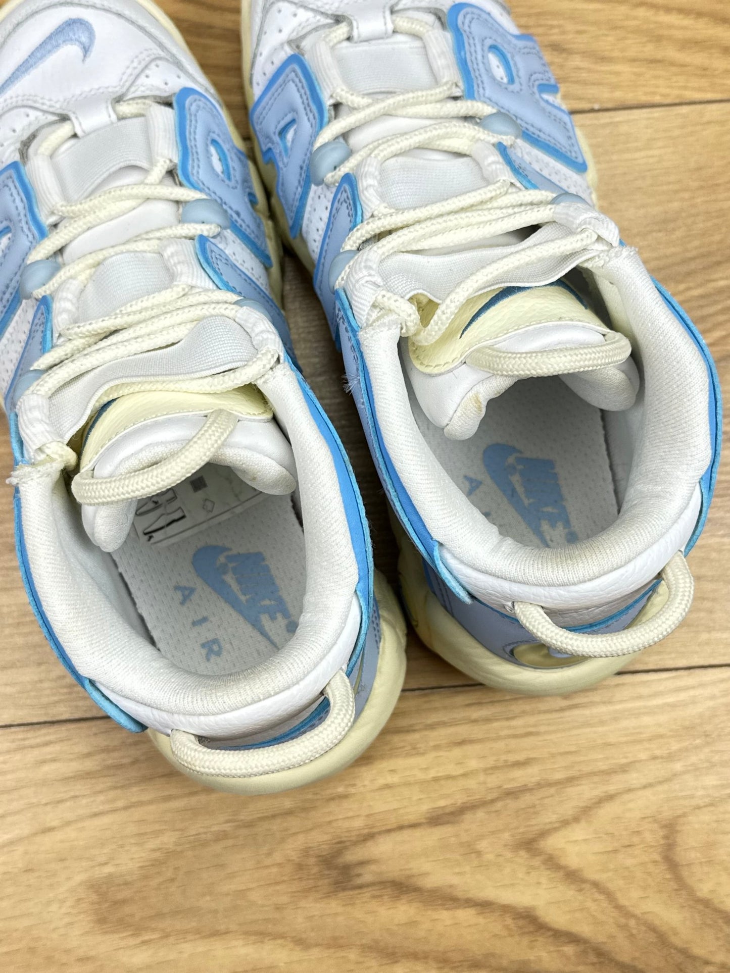 Nike Air More Uptempo 96 (37.5)