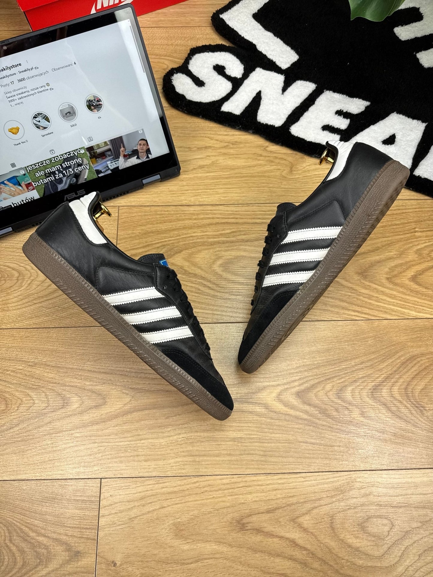 Adidas Samba (45 1/3)