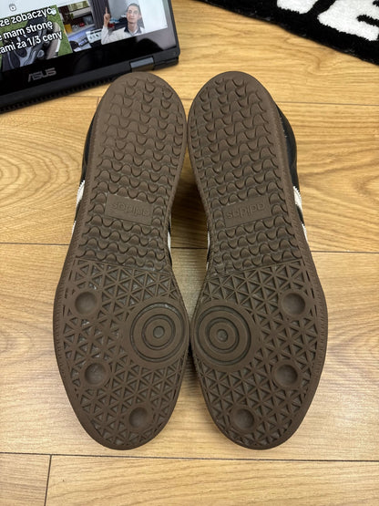 Adidas Samba (45 1/3)