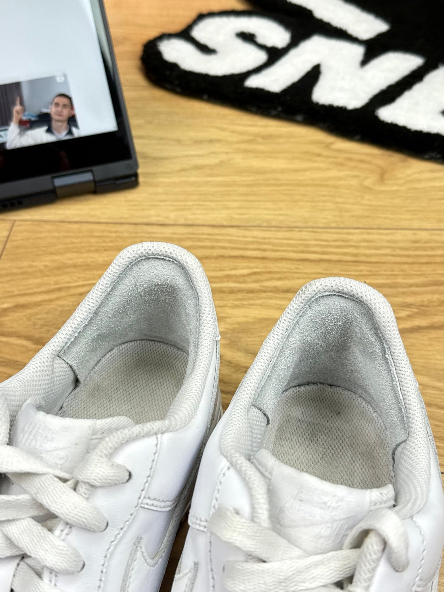 Nike Air Force 1 Low (44)