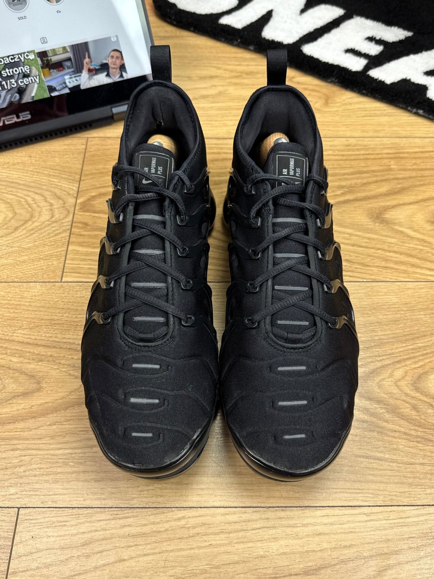 Nike Air Vapormax Plus (45.5)