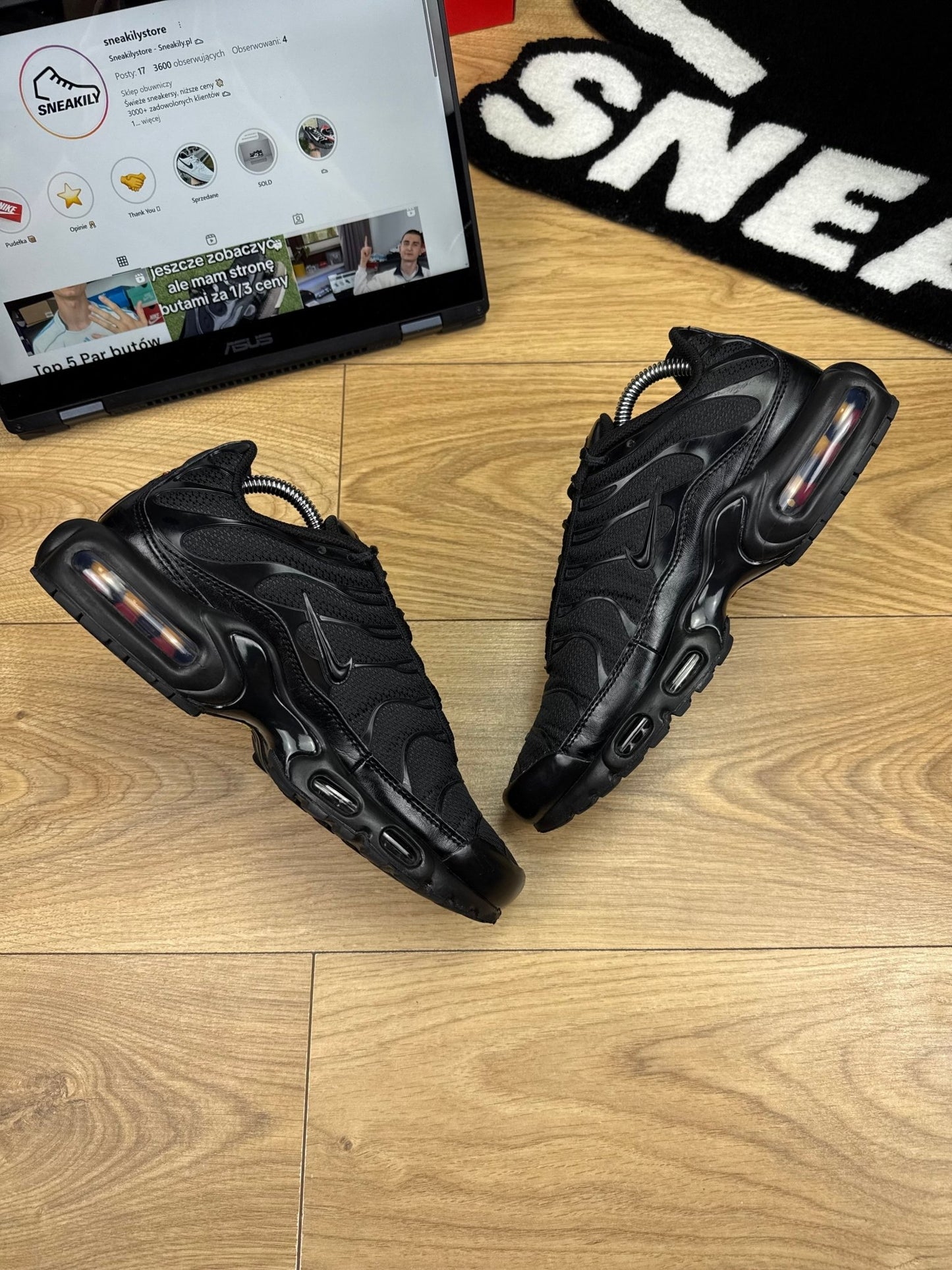 Nike Air Max Plus (41)