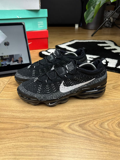 Nike Air Vapormax 2023 FK (42.5)
