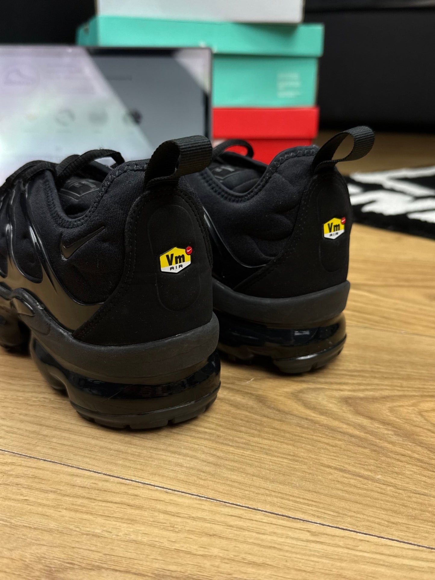 Nike Air Vapormax Plus (42)