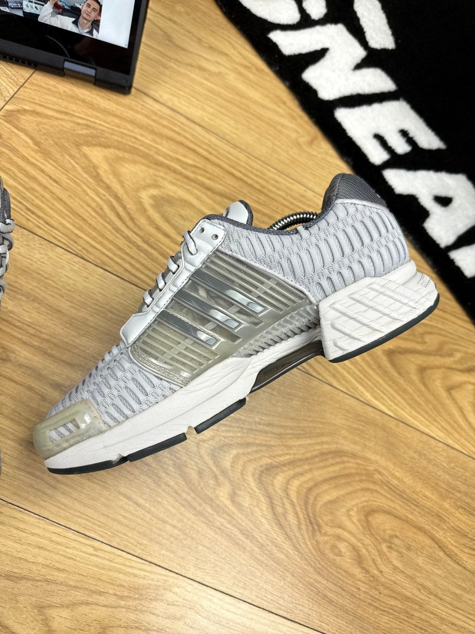 Adidas Climacool 1 “Grey Two / Grey Three / Grey Five” Grey Two — buty sportowe męskie w bardzo dobrym stanie rozmiar 42, wewnętrzny panel prawego buta