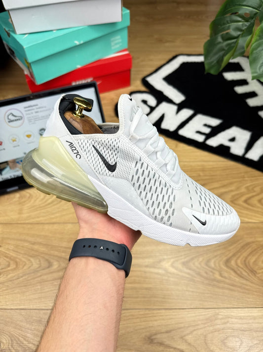 Nike Air Max 270 (40.5)