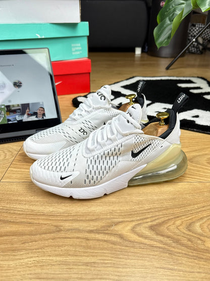 Nike Air Max 270 (40.5)