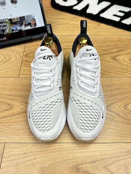 Nike Air Max 270 (40.5)