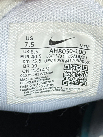 Nike Air Max 270 (40.5)