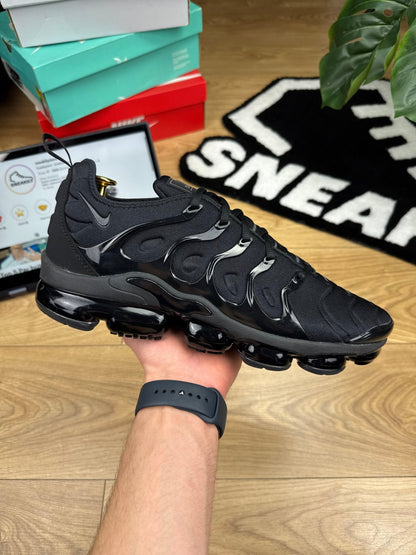 Nike Air Vapormax Plus (46)
