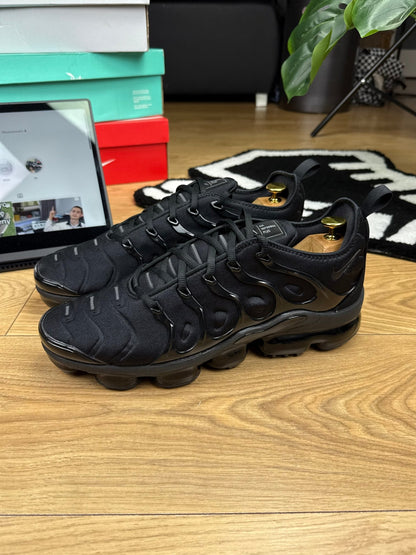 Nike Air Vapormax Plus (46)