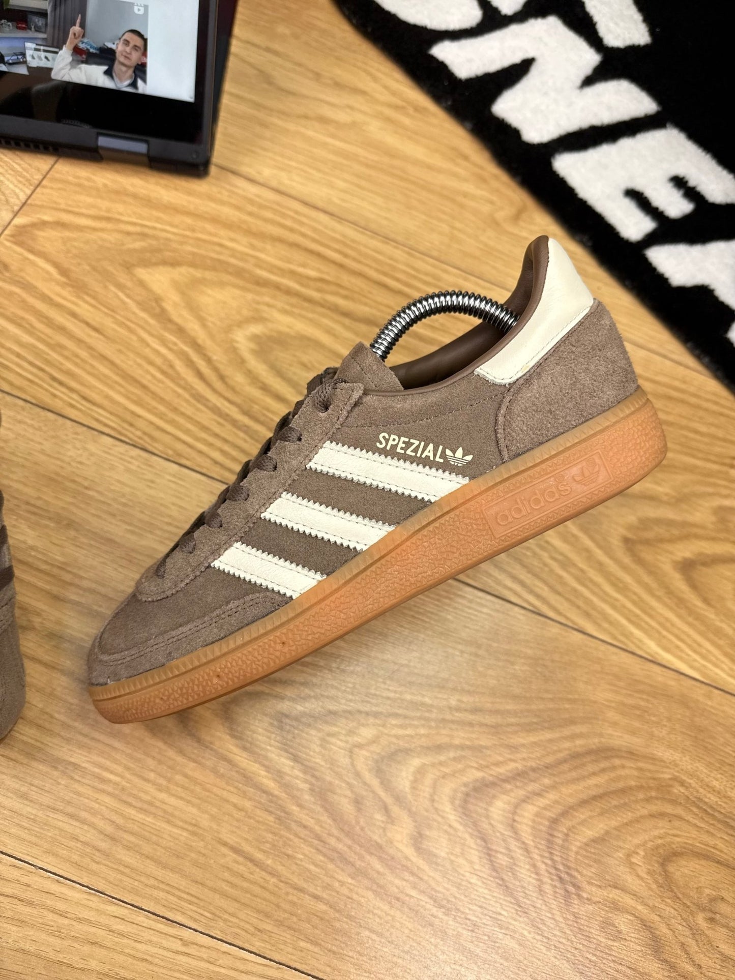 Adidas Spezial (38)