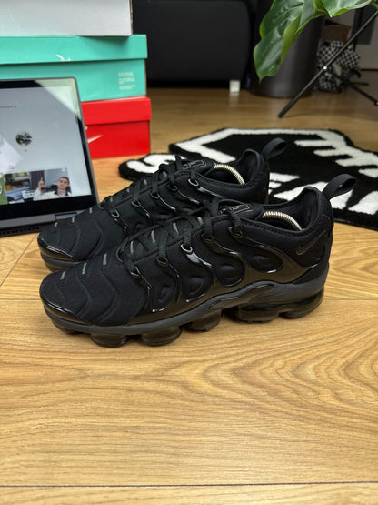 Nike Air Vapormax Plus (42)