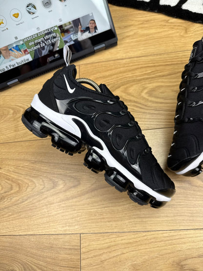 Nike Air Vapormax Plus (41)