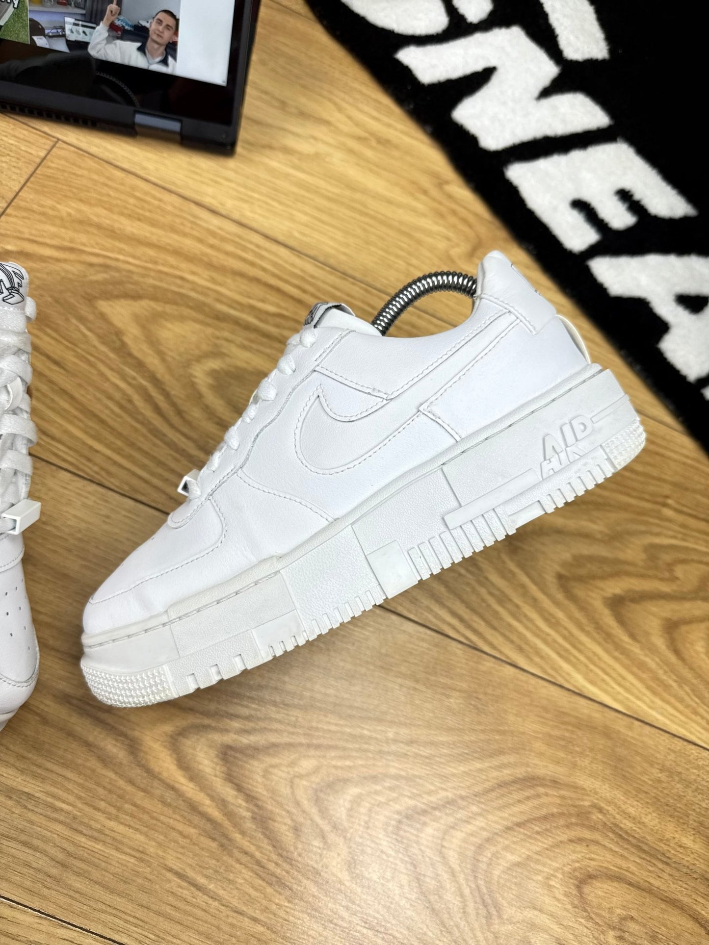 Nike Air Force 1 Pixel (39)