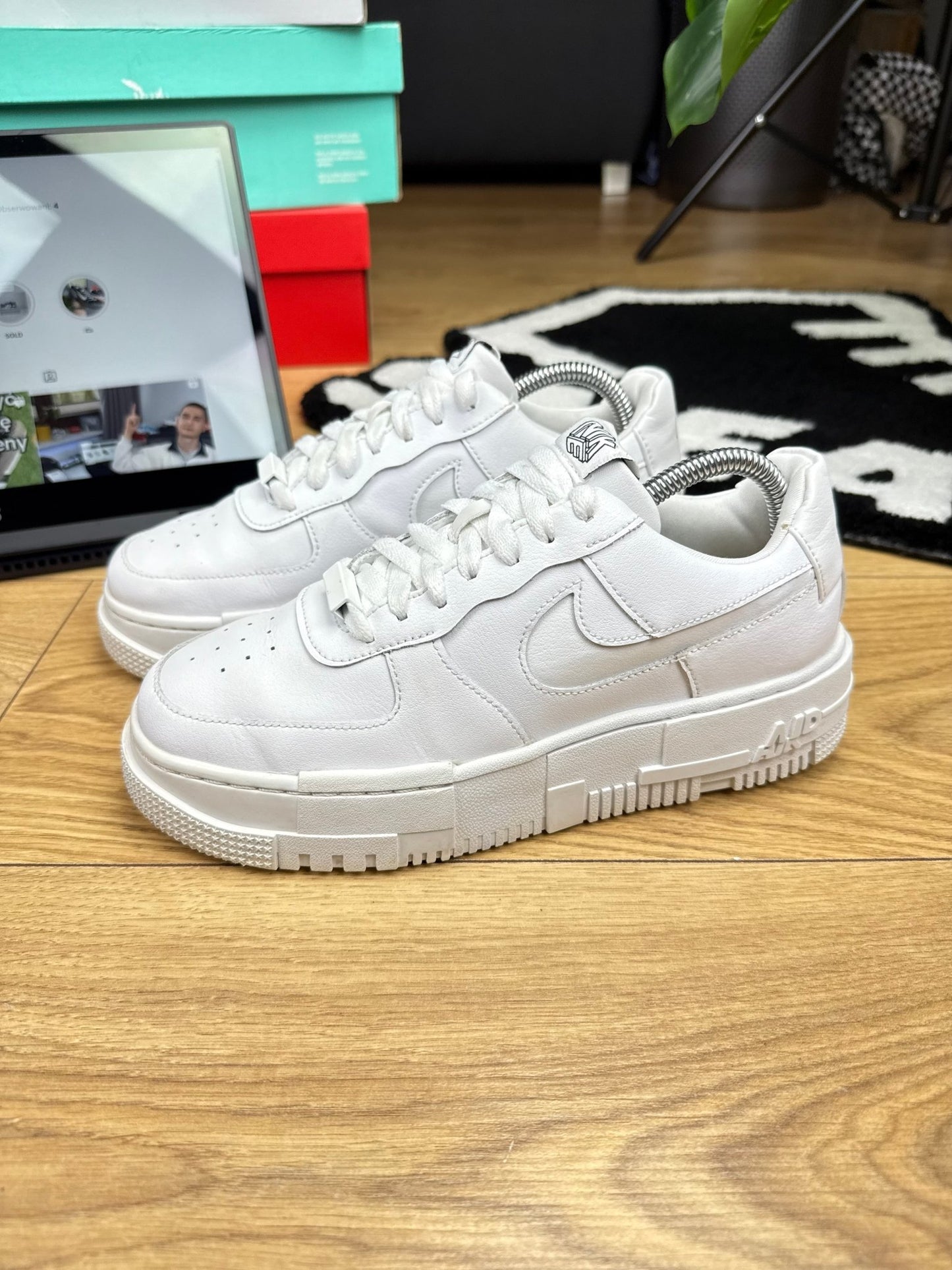 Nike Air Force 1 Pixel (39)