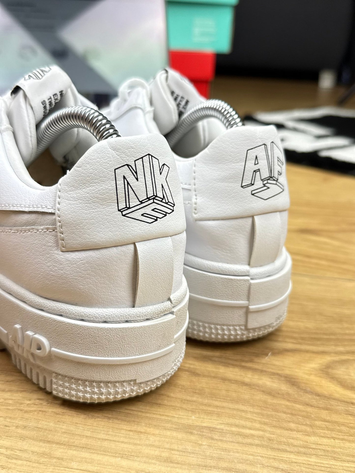 Nike Air Force 1 Pixel (39)