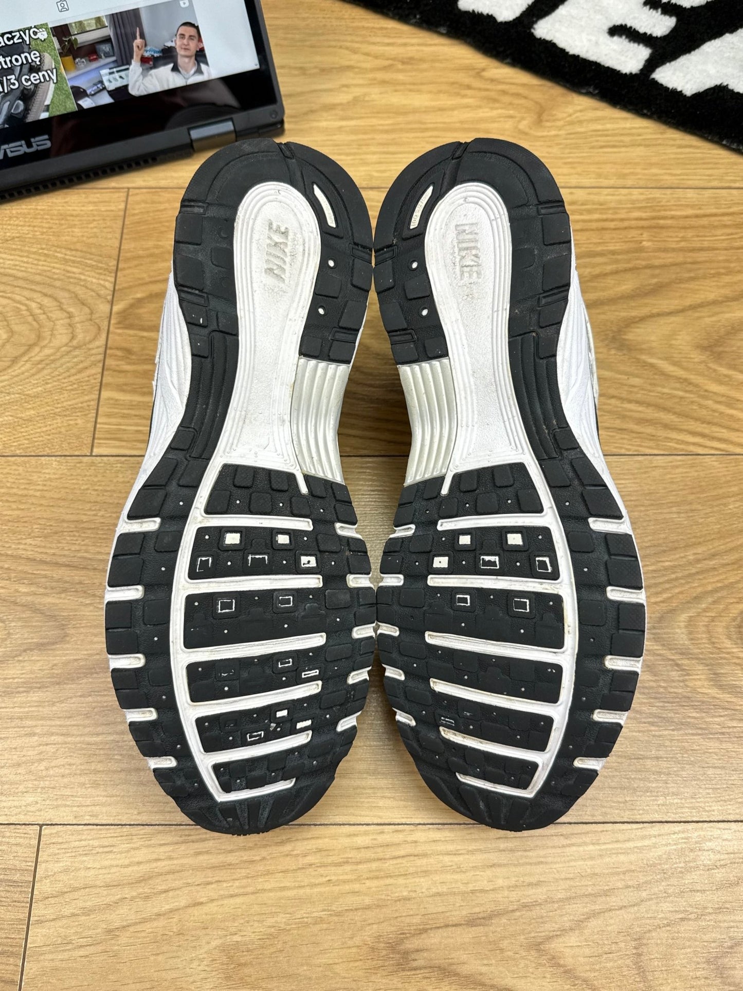 Nike P-6000 (44.5)
