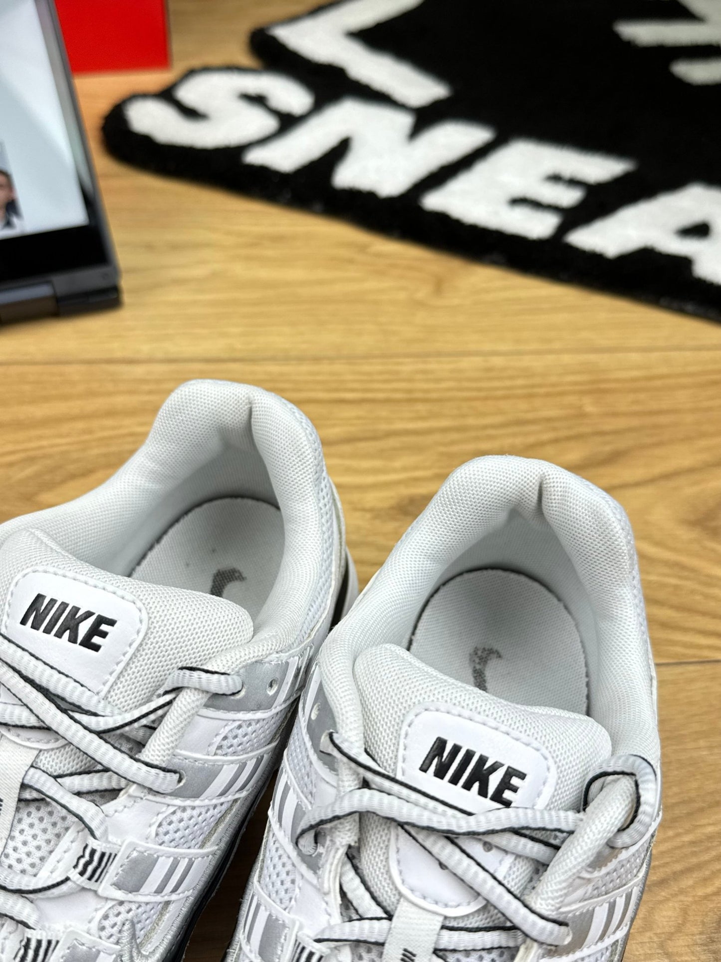 Nike P-6000 (44.5)
